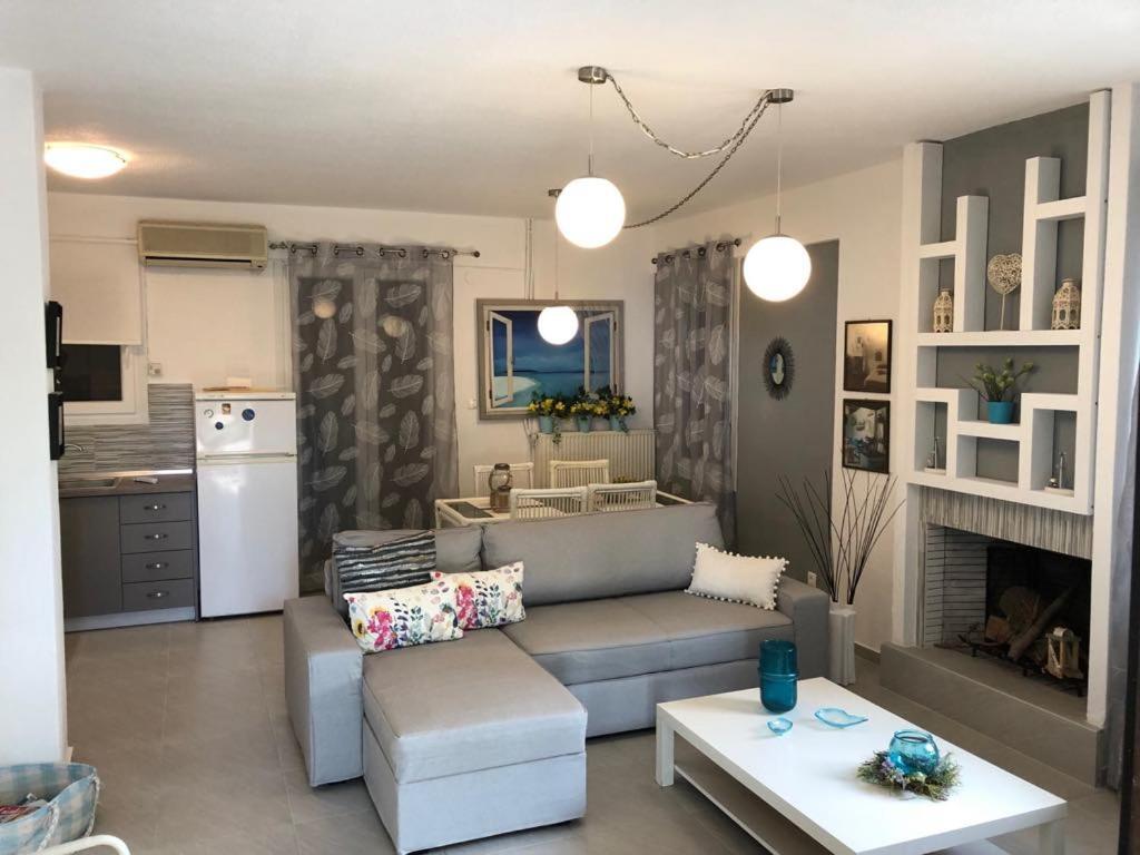 Sofia'S Pearl Beachfront Maisonette Nea Kallikrateia Zewnętrze zdjęcie