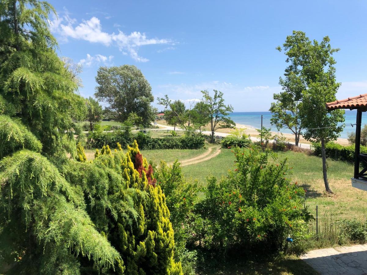Sofia'S Pearl Beachfront Maisonette Nea Kallikrateia Zewnętrze zdjęcie